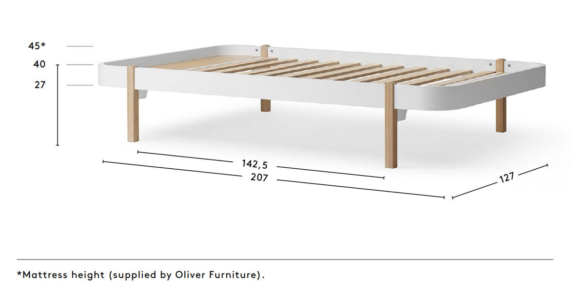 Wood Lounger Bed White/Oak - Oliver Furniture