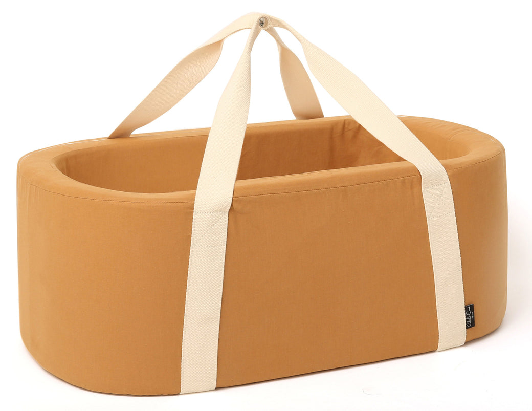 Kuko Moses Basket Camel - Charlie Crane