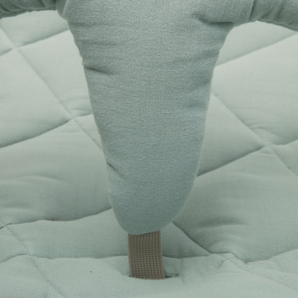 Levo Baby Rocker Organic Farrow Grey - Walnut - Charlie Crane