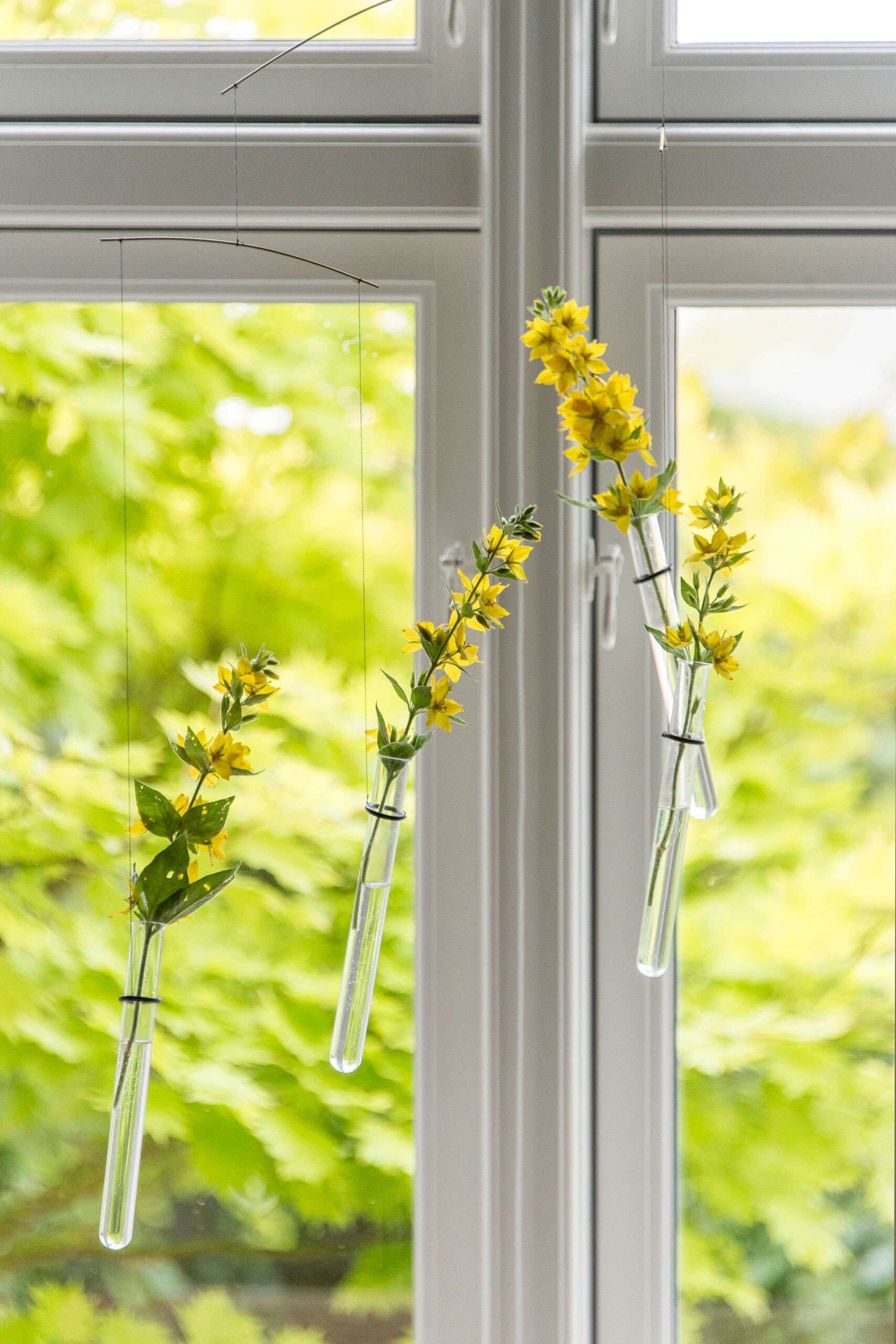 Flying Flower Mobile - Flensted Mobiles
