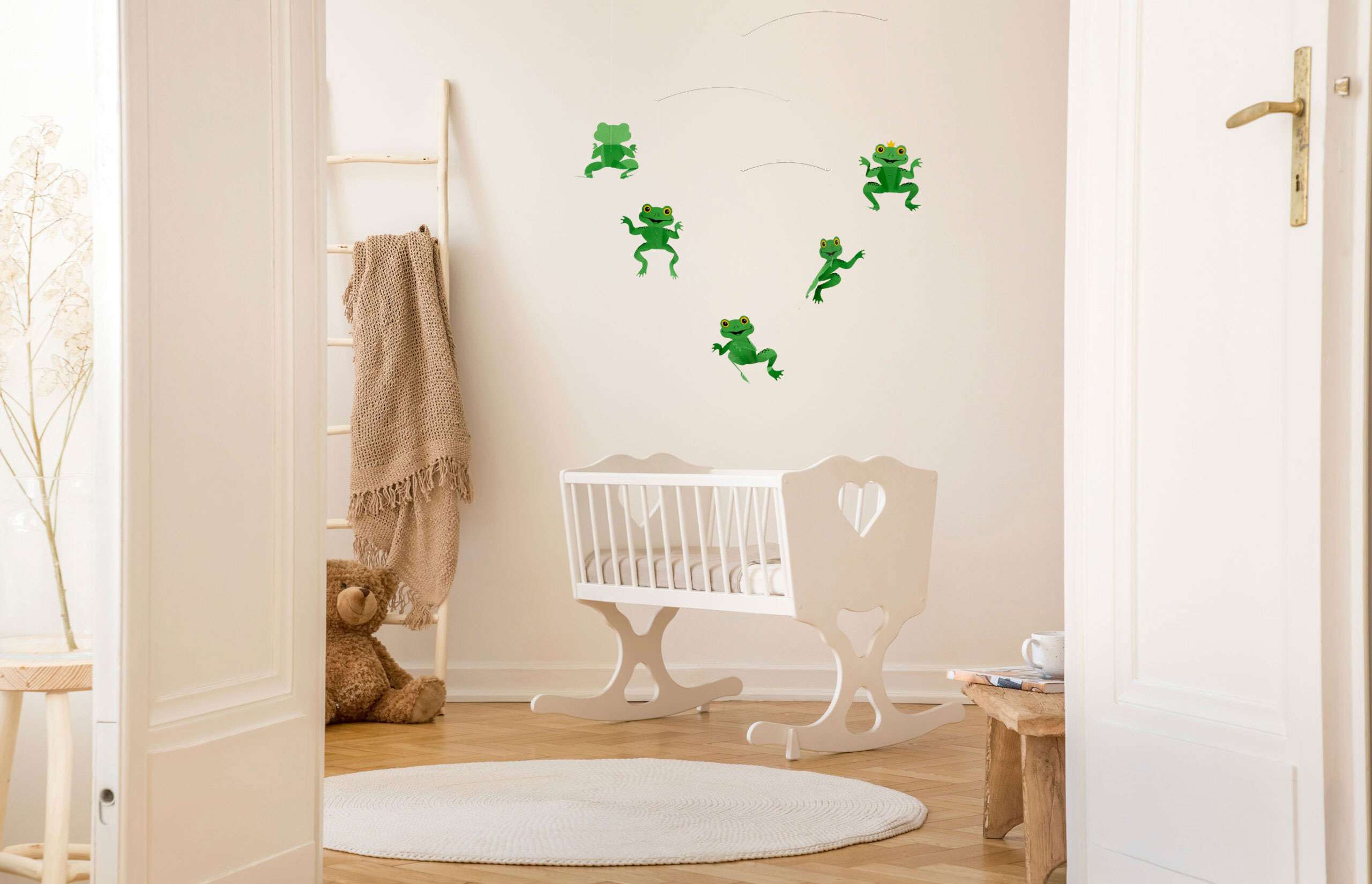 Happy Frog Mobile - Flensted Mobiles