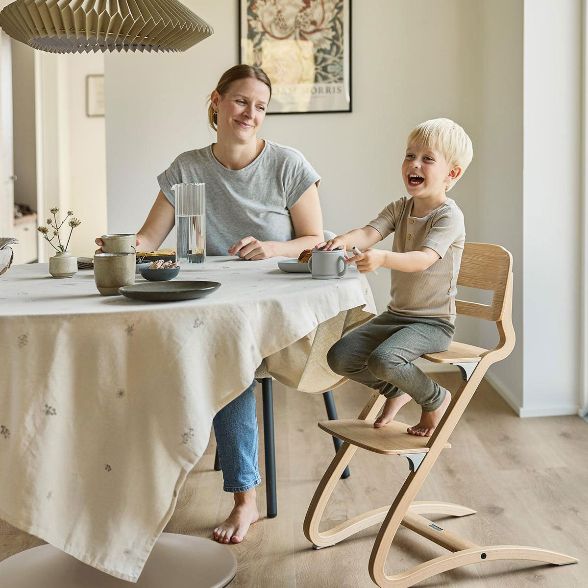 Louie Wooden High Chair Oak - Leander
