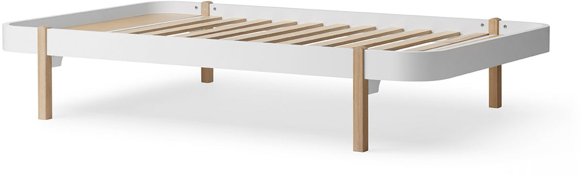 Wood Lounger Bed White/Oak - Oliver Furniture