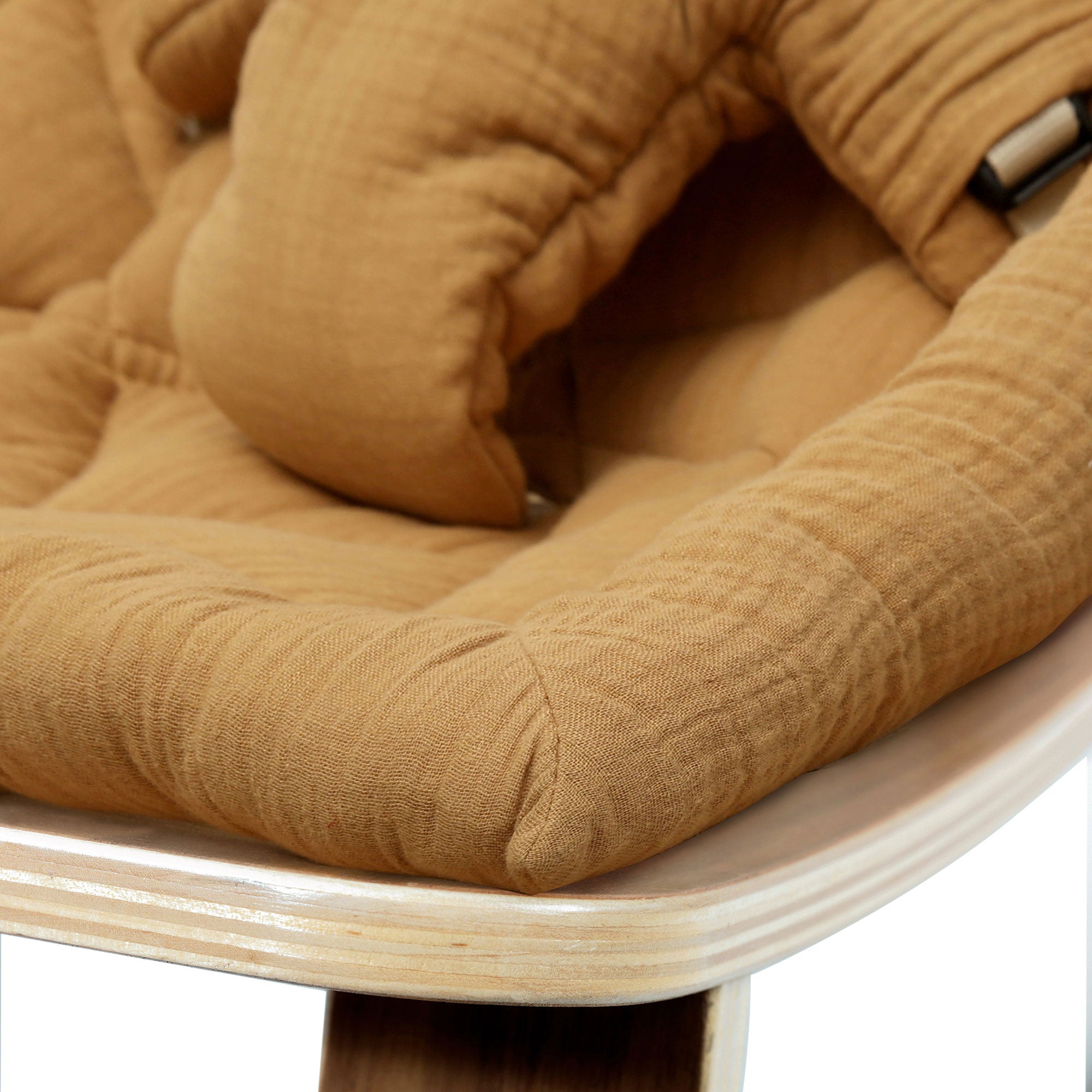 Levo Baby Rocker Camel - Walnut - Charlie Crane