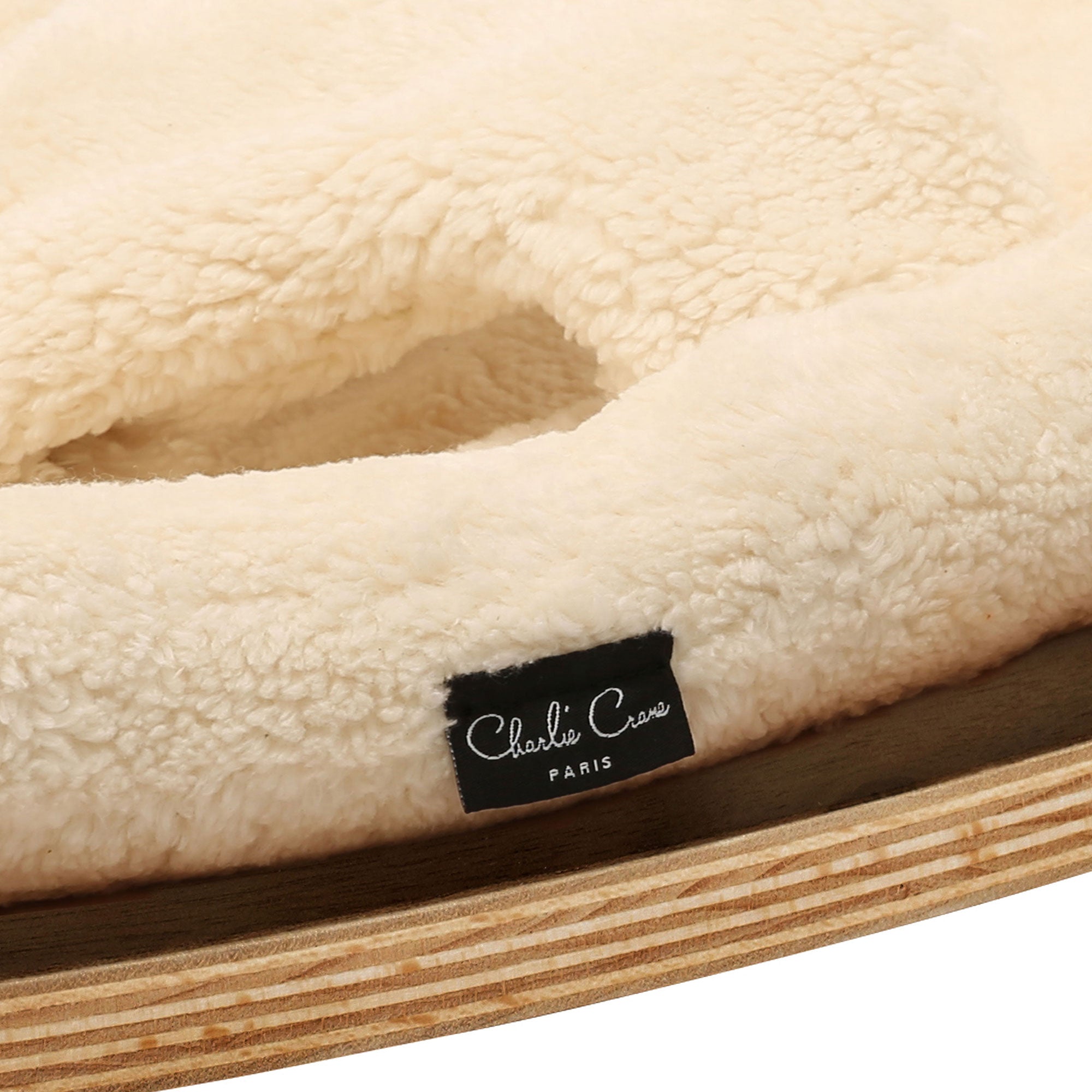 Levo Baby Rocker Fur Milk - Walnut - Charlie Crane