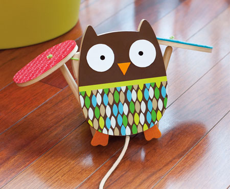 Flapping Owl Pull Toy - Skip Hop