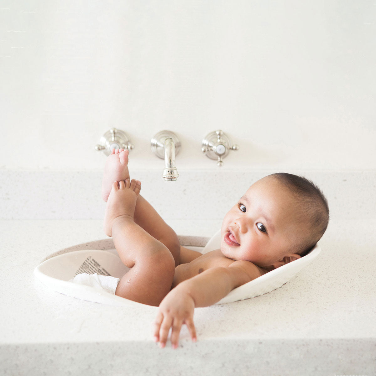 Puj Flyte White Bath Tub - Puj