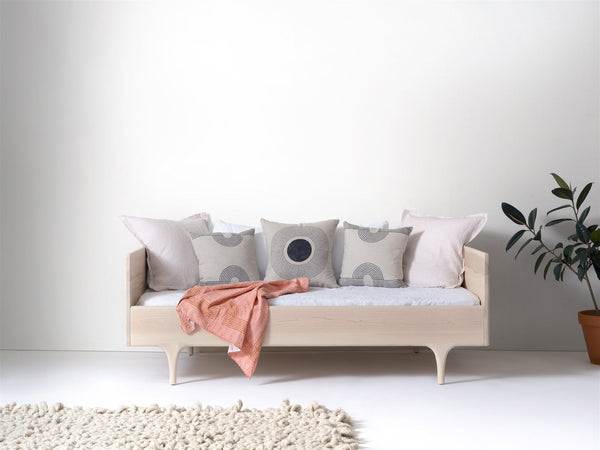 Caravan Divan Single Bed - Kalon Studios