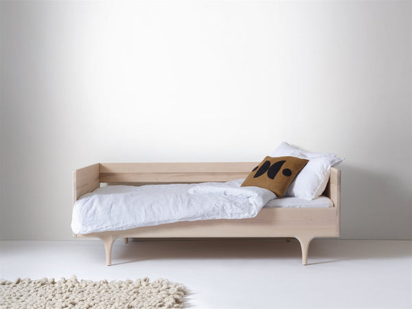 Caravan Divan Single Bed - Kalon Studios