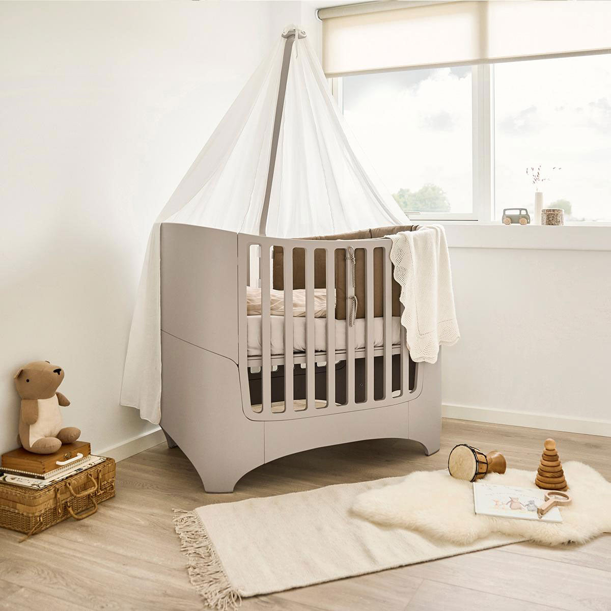 Classic Baby Cot Bed Cappuccino - Leander