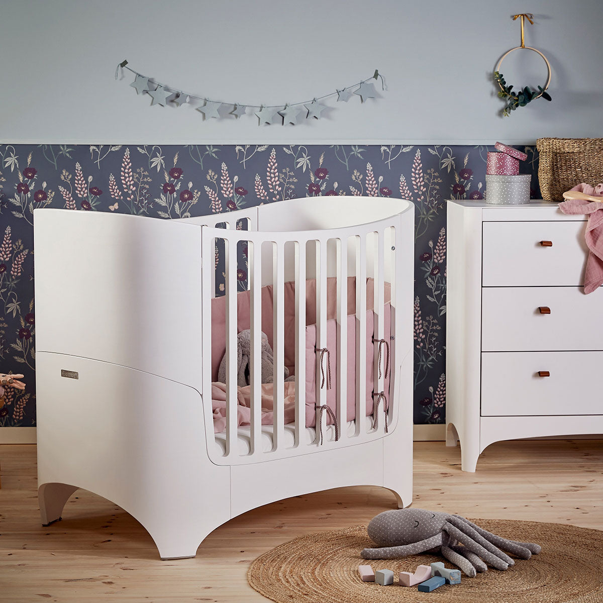 Classic Baby Cot Bed White  - Leander