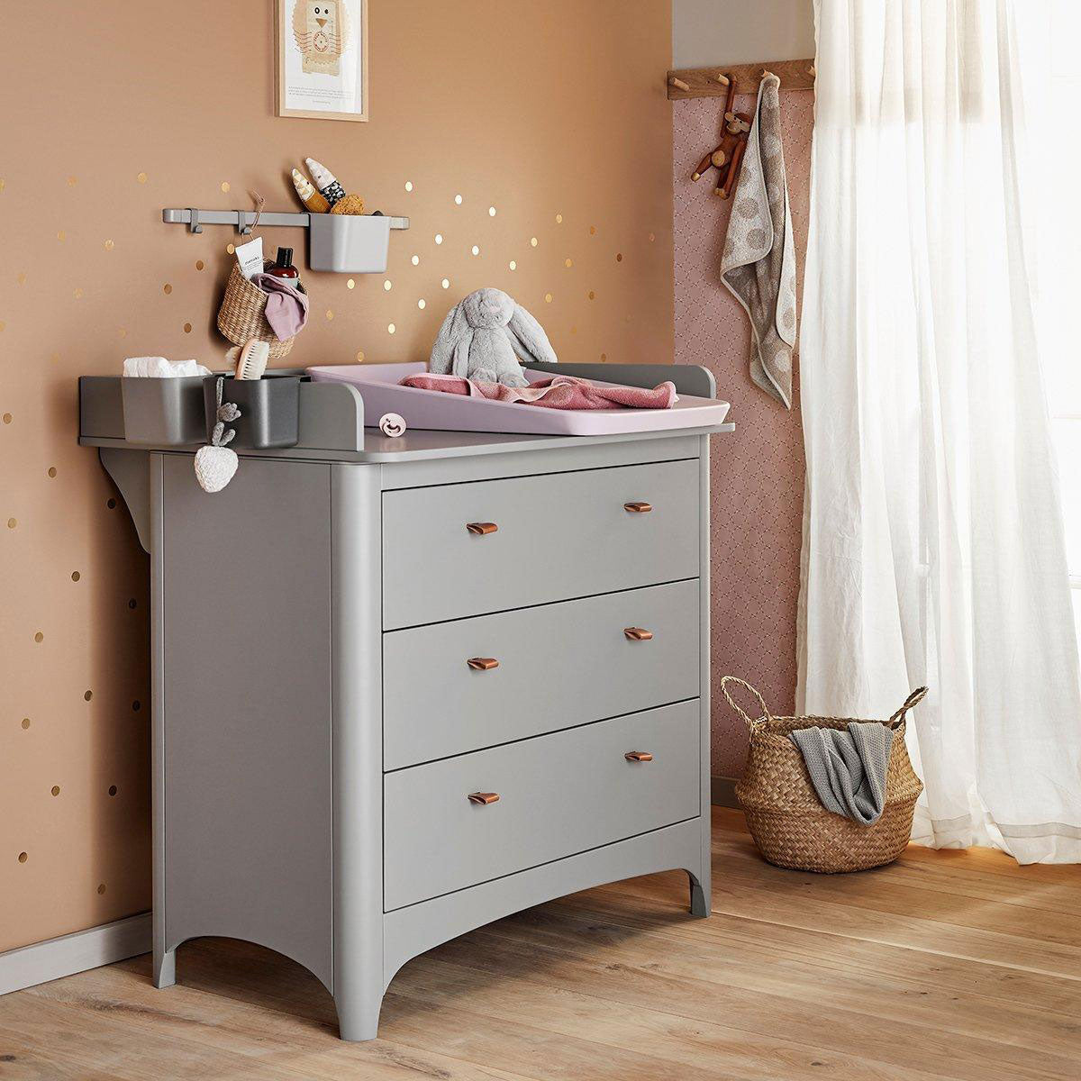 Classic Dresser with Changing Unit + Luna Cotbed Room Set - Grey - Leander