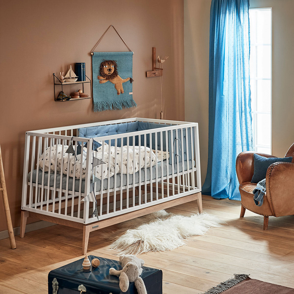 Luna Cot Bed White Oak - Leander