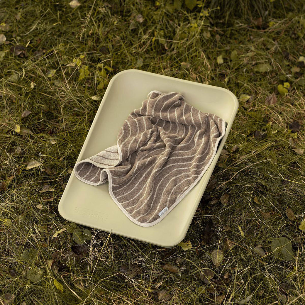 Matty Changing Mat Olive - Leander