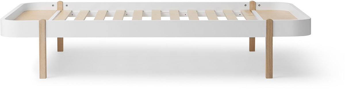 Wood Lounger Bed White/Oak - Oliver Furniture
