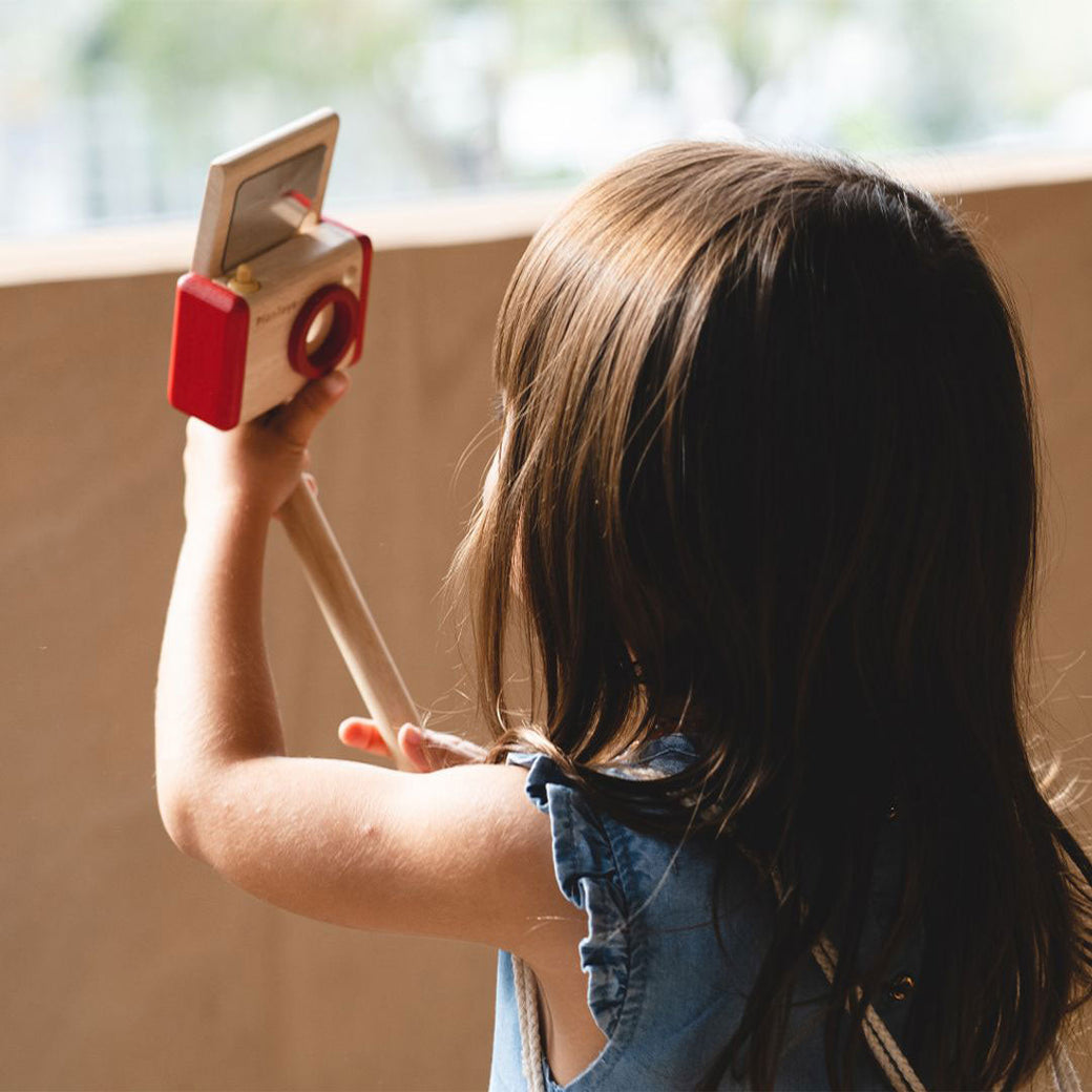 EOL Vlogger Pretend Play Kit - Plan Toys