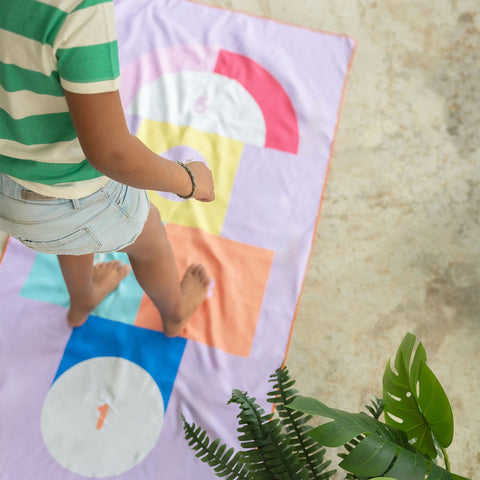 Beach Playtowel Hopscotch (M) - Quut