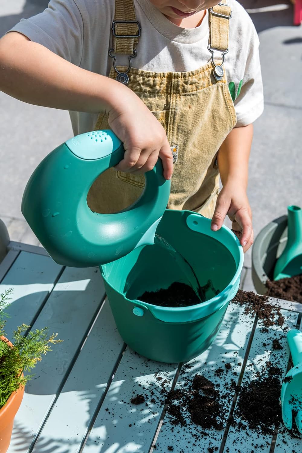 Cana Playful Watering Can Small Garden Green - Quut