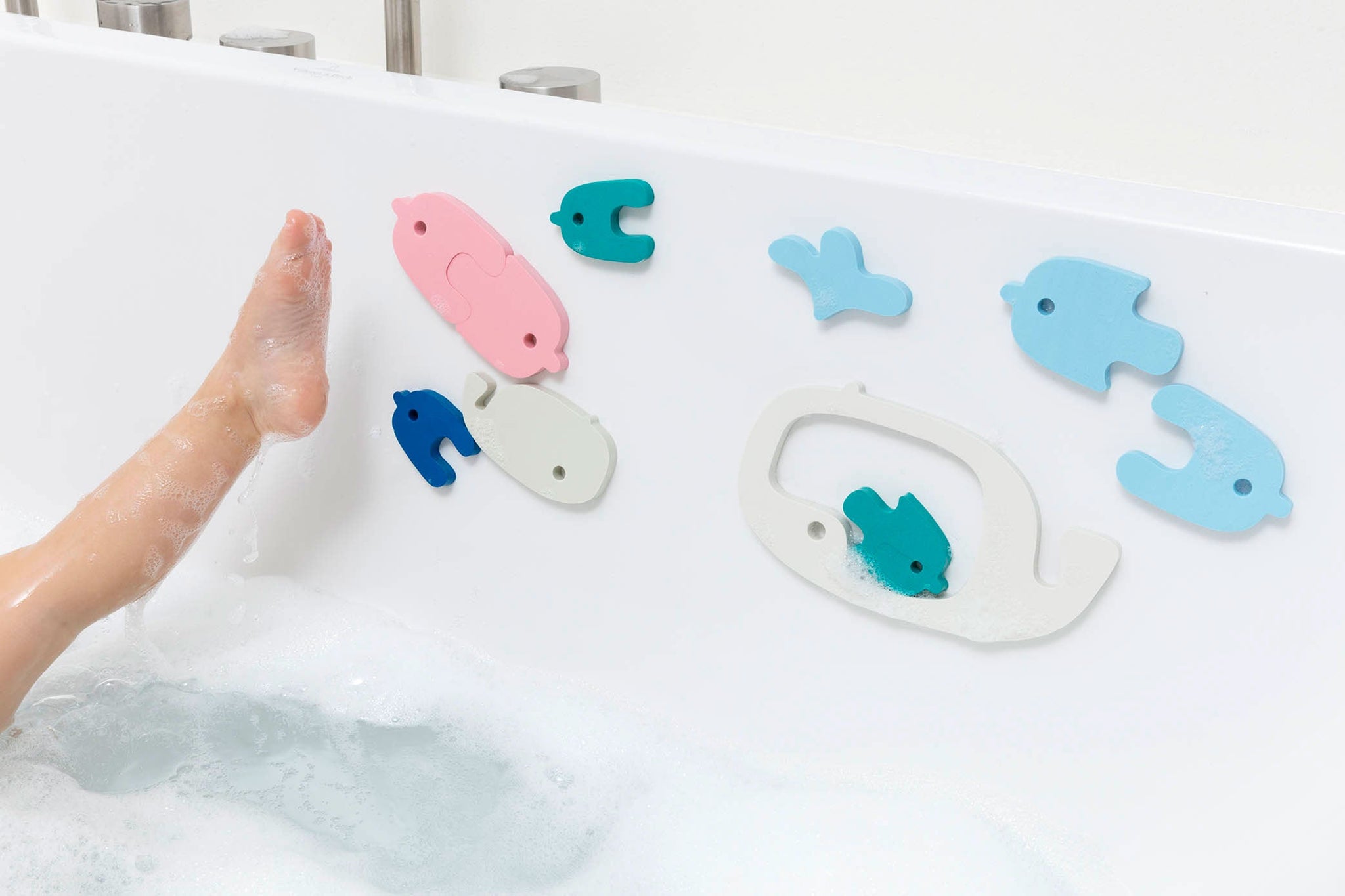 Quutopia Whale Bath Puzzle - Quut