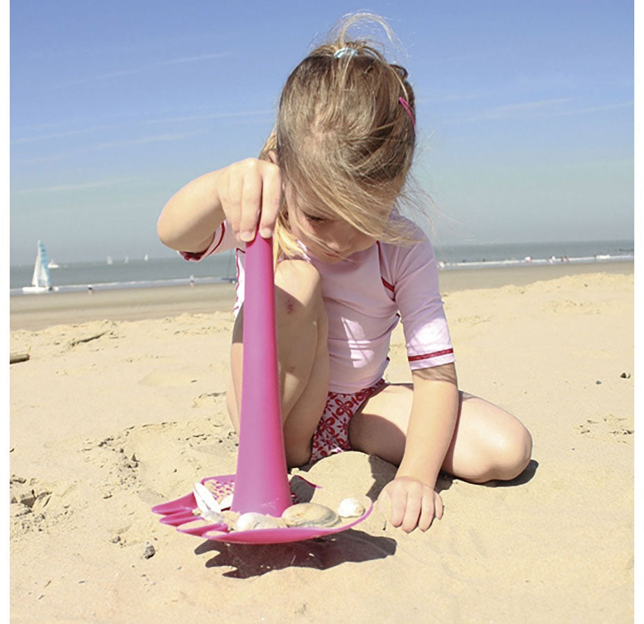 Triplet Multi Functional Sand Toy Cherry - Quut