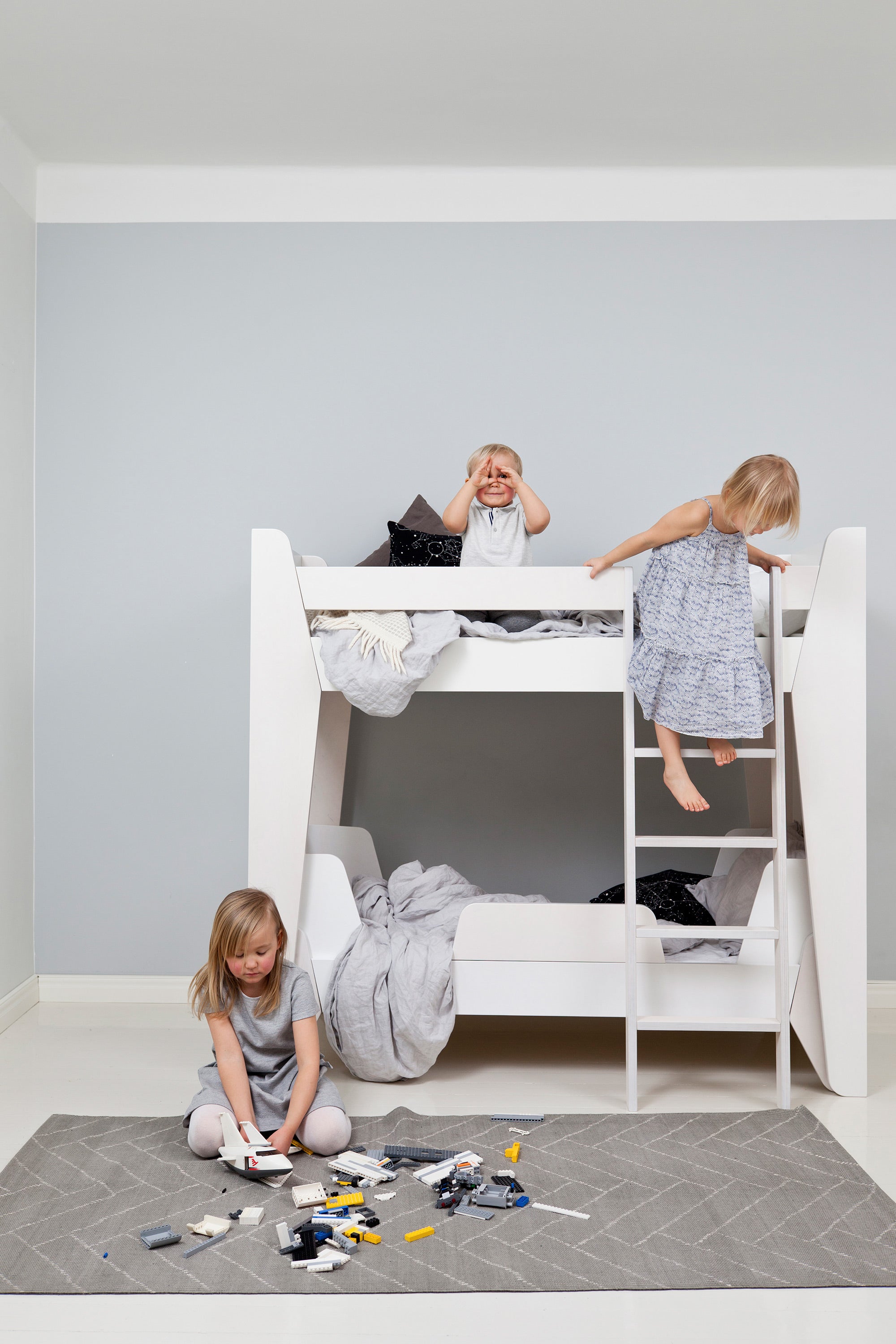 Bunk bed for toddler and baby on sale