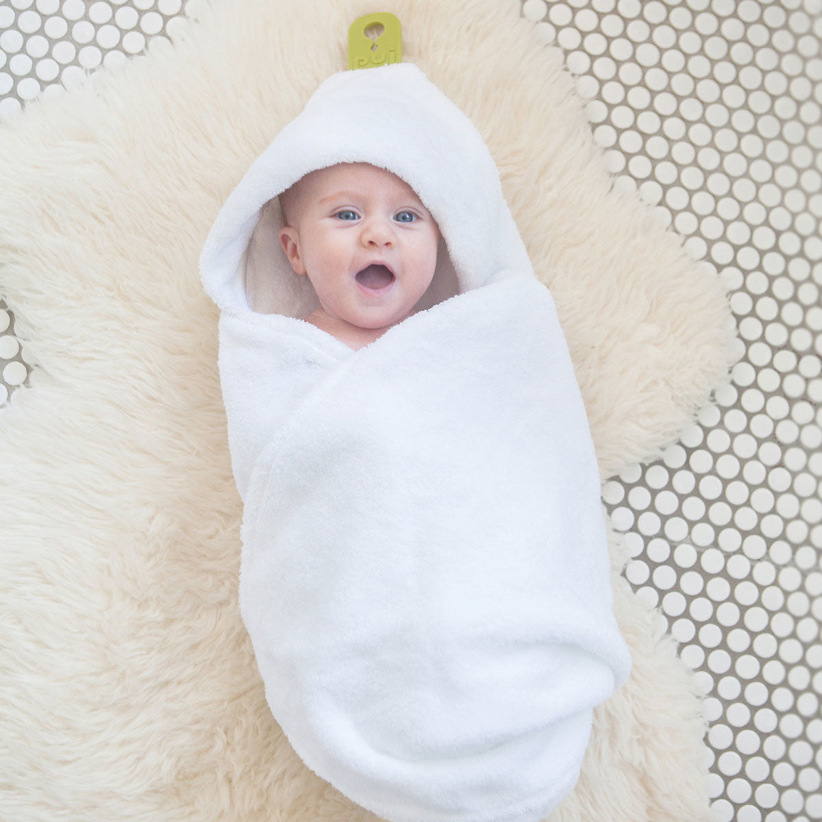 Puj Hug Infant Hooded Towel - Puj