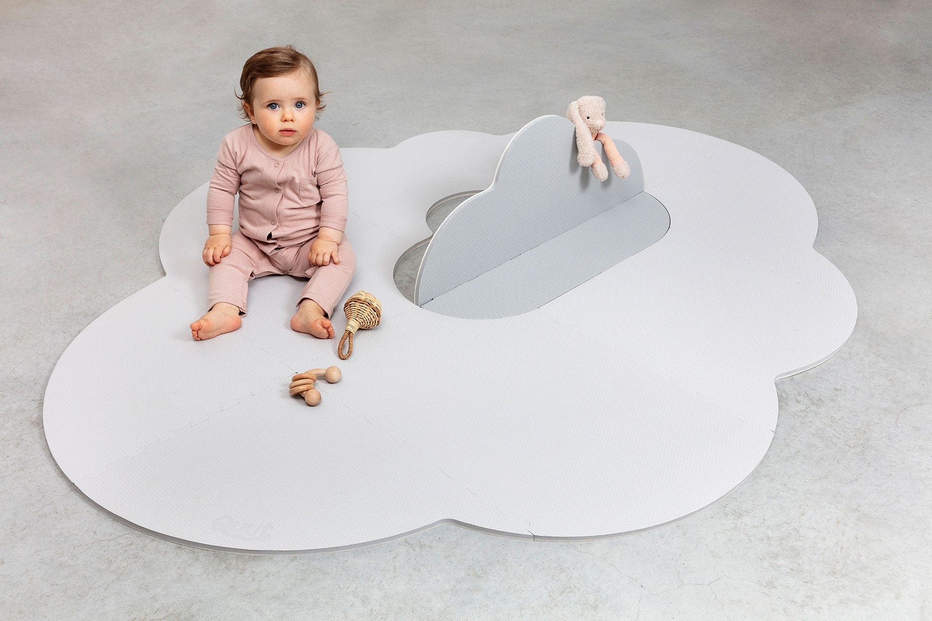 Quut Cloud Playmat Pearl Grey Large Baby & Toddler